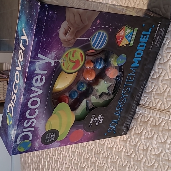 Discovery Toys 5 For 3 Discover Solar System Model Poshmark